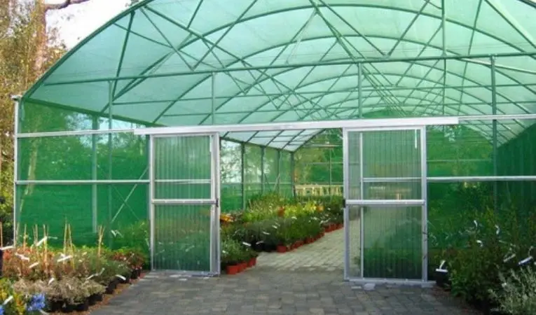 What Are the Key Applications and Benefits of Shade Nets in the UAE